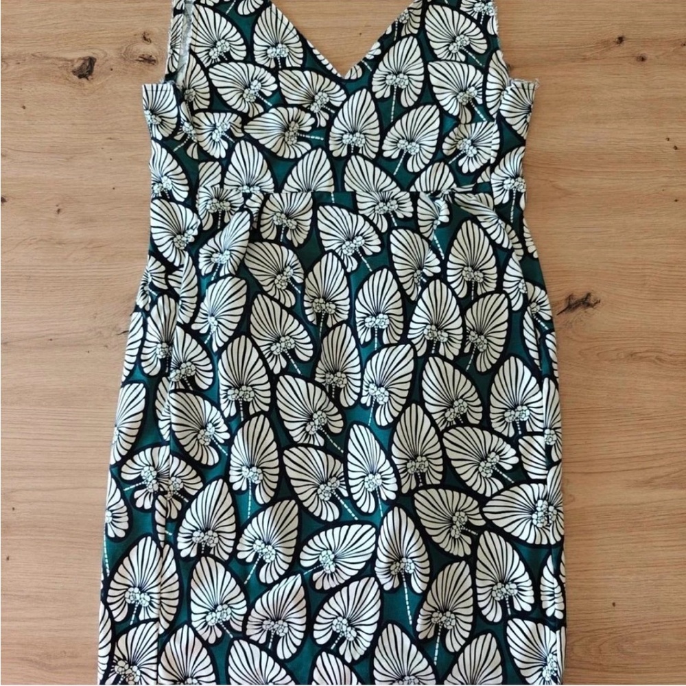 Chic Teal and White Patterned Midi Dress